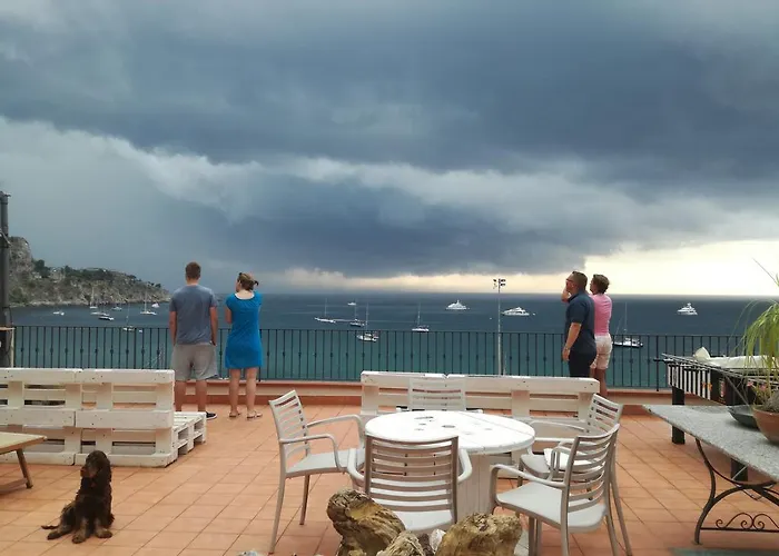 Bed and Breakfast Sottocoperta Ταορμίνα